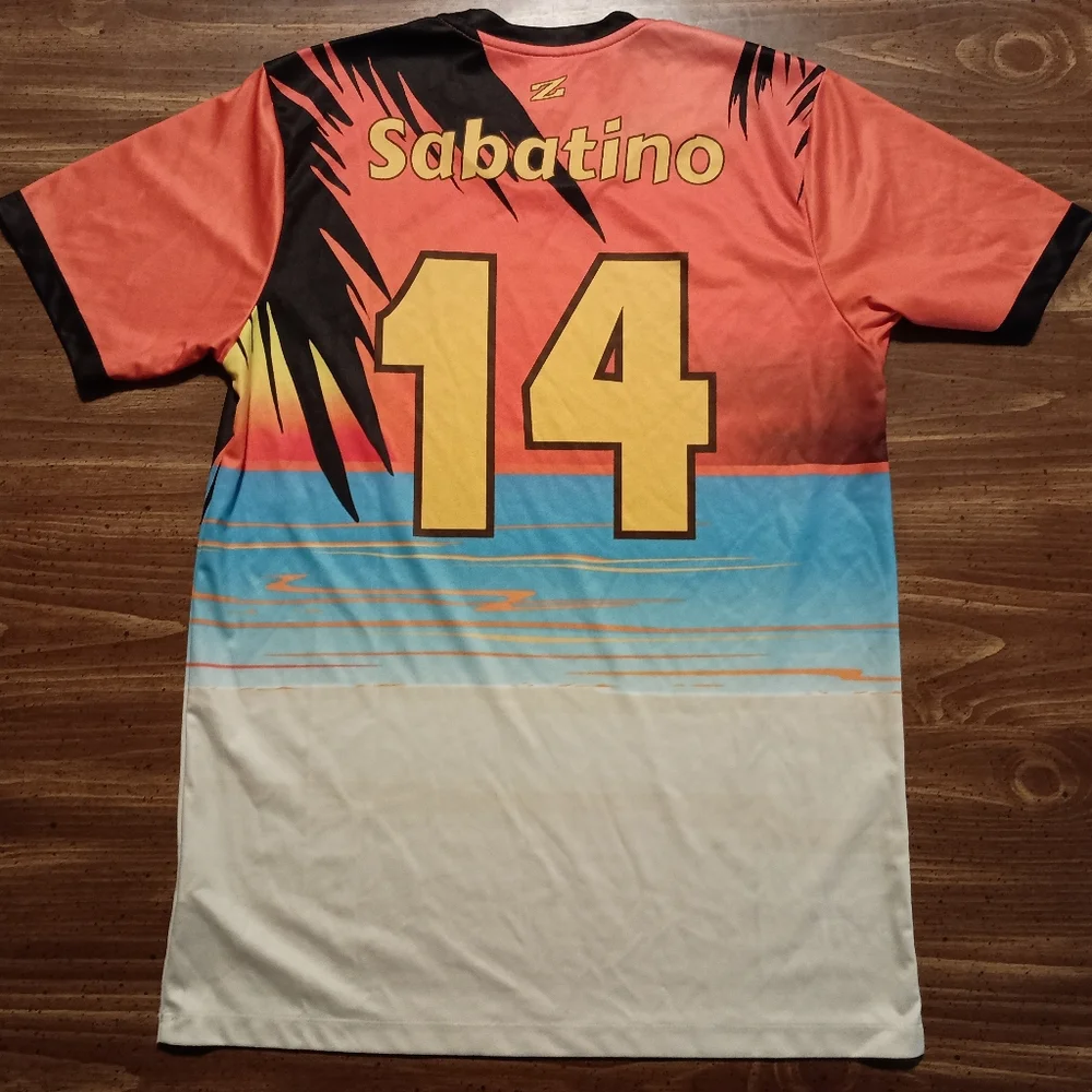 PSYDUCK SOCCER JERSEY T-SHIRT - Medium // Pokemon game sports tee shirt - Picture 6 of 7